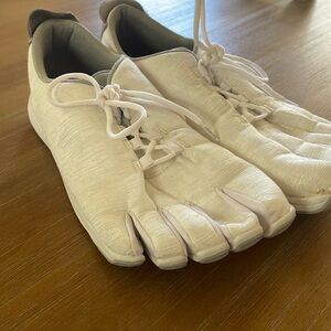 Peluva Strands in men’s 13